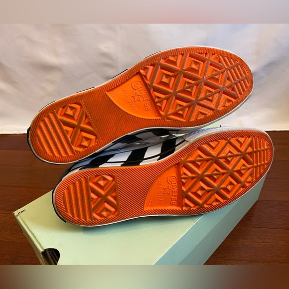 Gently Used Off White Converse size 6.5 M or 8.5 W - Picture 2 of 8